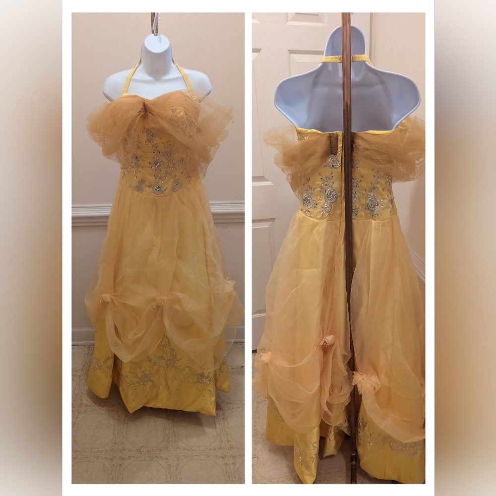 Beauty and the Beast, Belle dress